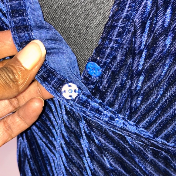 Navy blue O/S plus size Velour dress - Picture 6 of 12